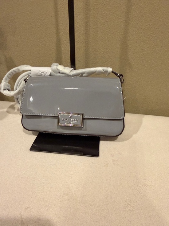 kate spade Handbags - Kate Spade New York Reegan Patent Mini Flap Crossbody bag